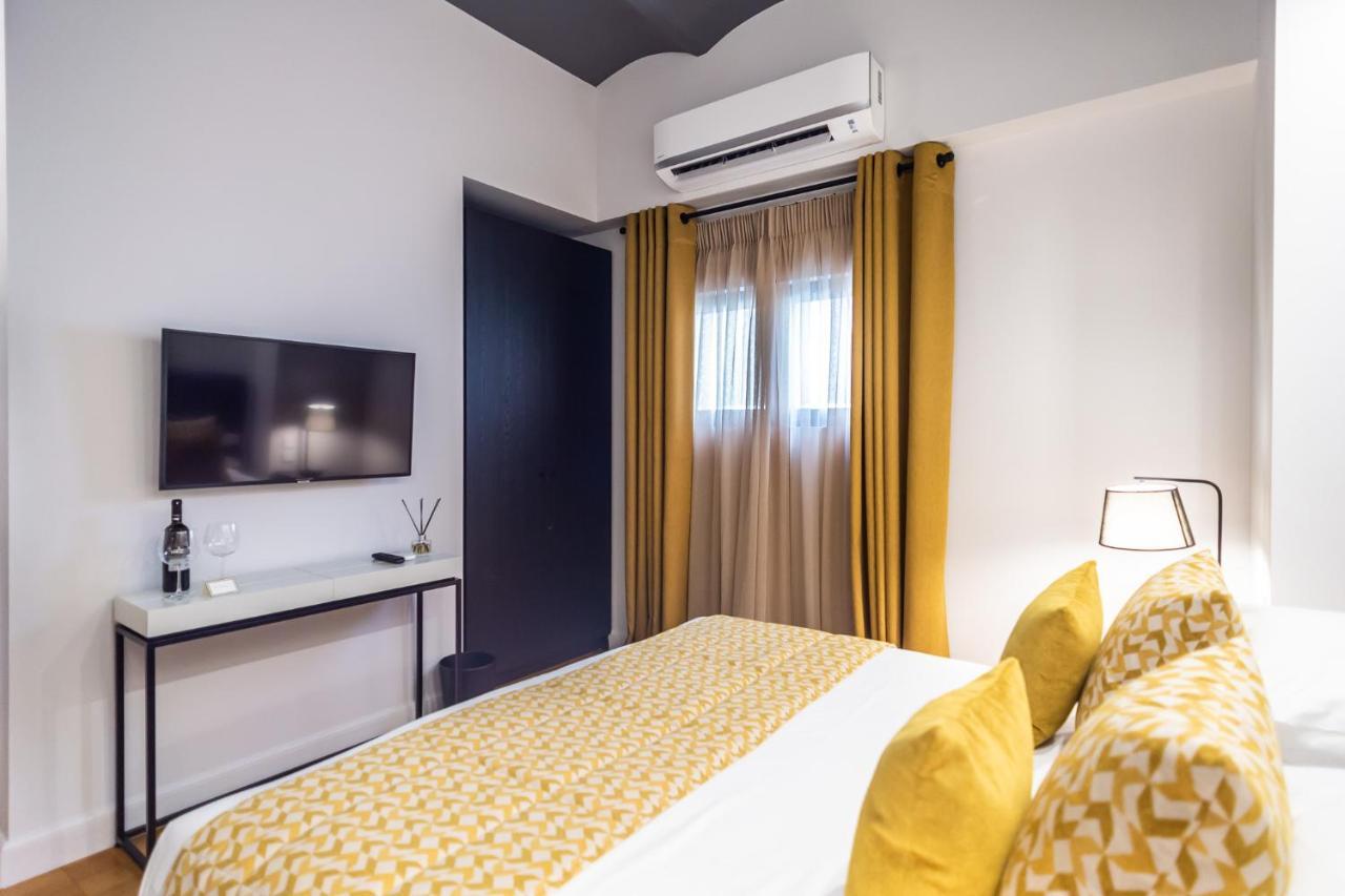 33Solonossuites Athene Buitenkant foto